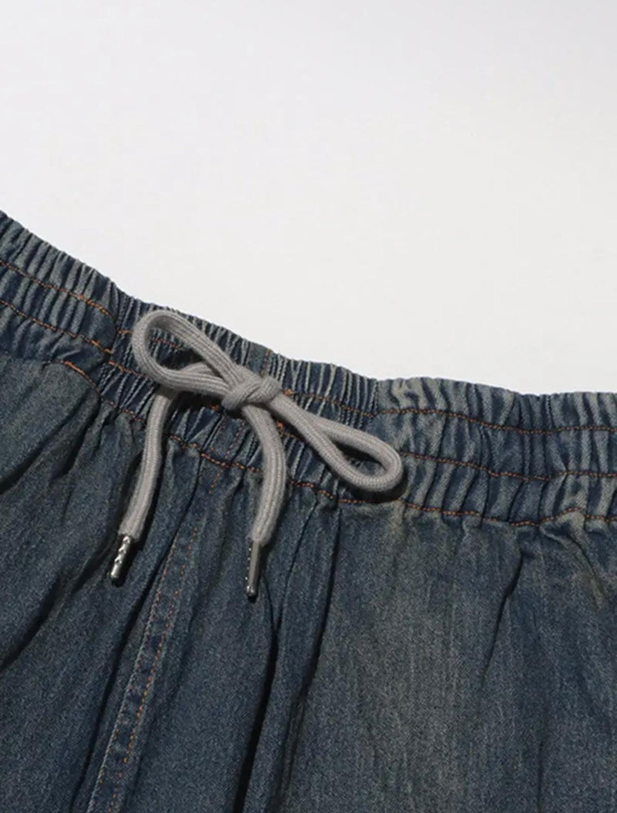 BERMUDA LACE DENIM
