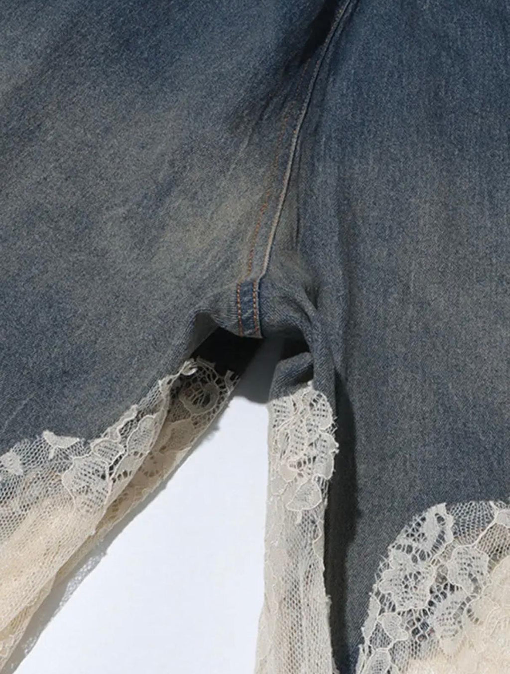 BERMUDA LACE DENIM